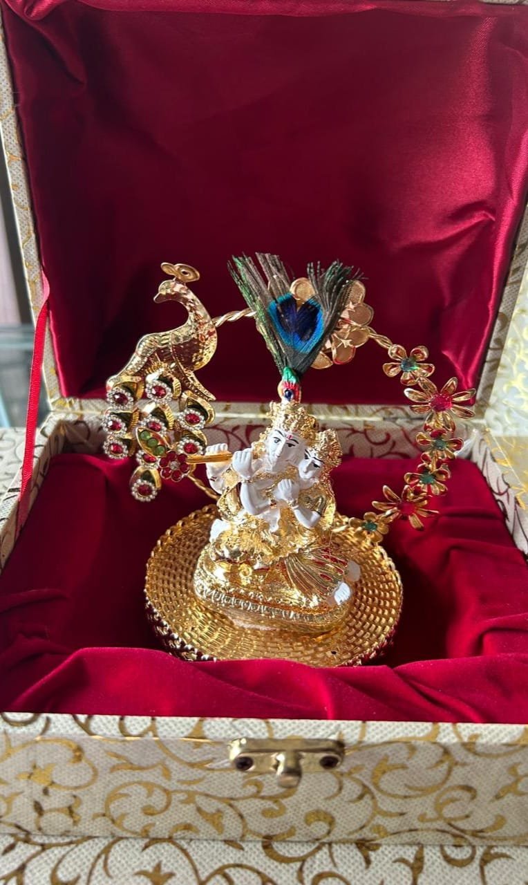 Gold Jewelry Collection