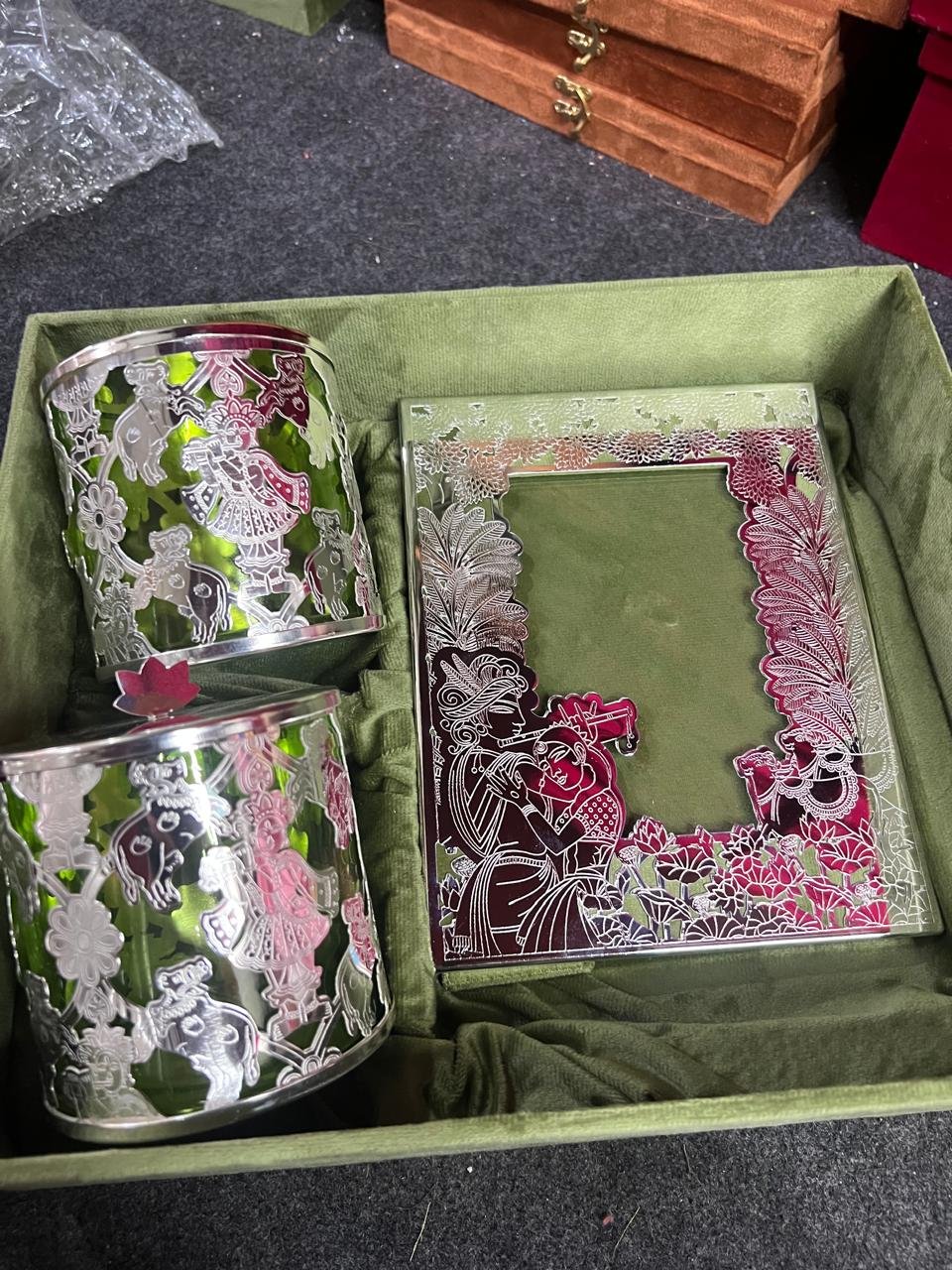 Photo Frame with Jars 